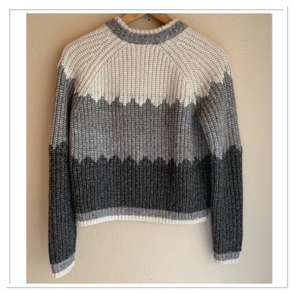 Aritzia Wilfred Free Knit Sweater Alpaca Wool Blend Gray Size Extra Small - Picture 3 of 6
